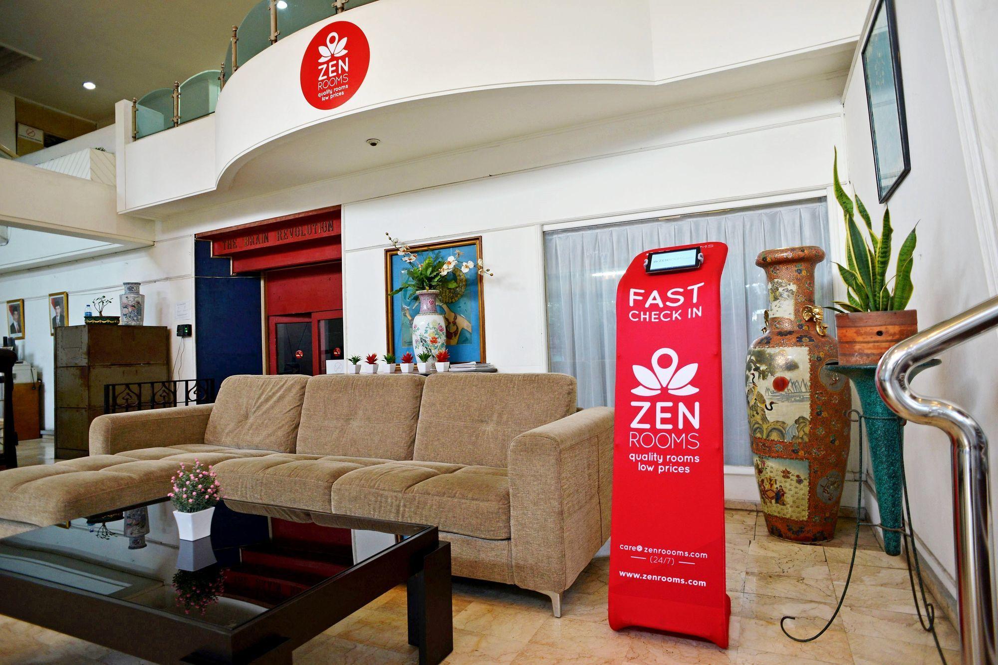 Reddoorz Plus Near Kebayoran Baru Blok S Jakarta Extérieur photo
